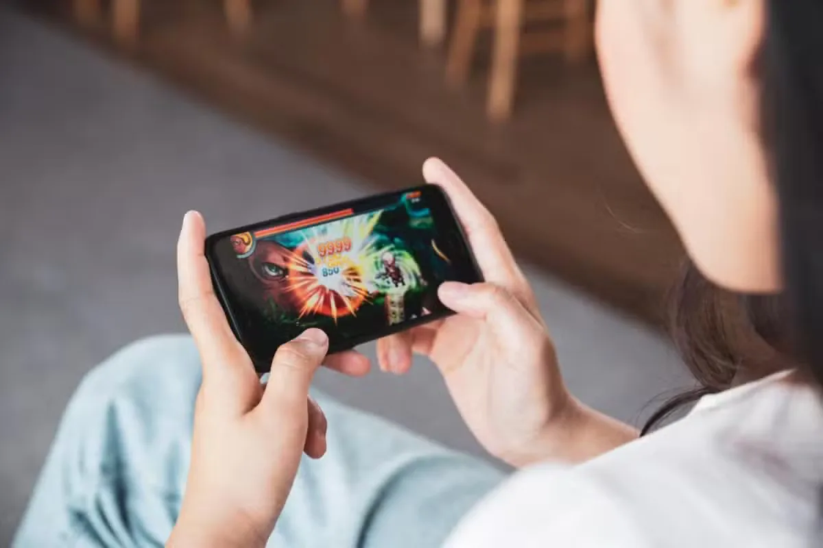 Celular domina entre gamers da América Latina, aponta pesquisa