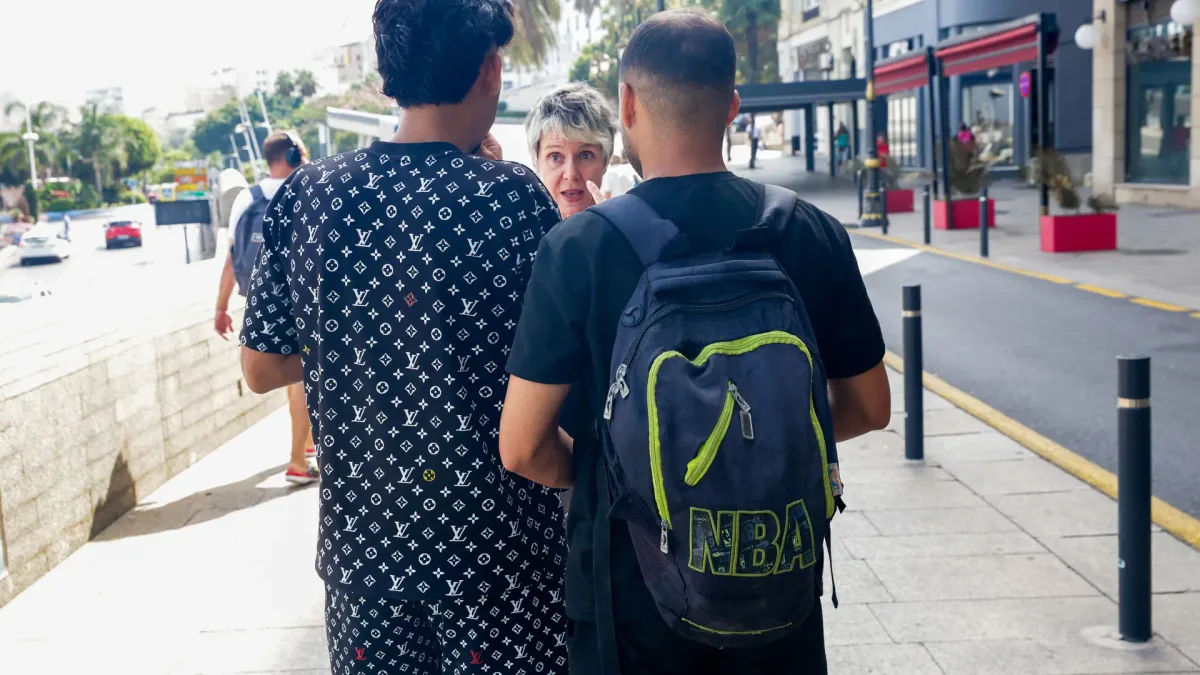 El cruce ilegal de la frontera ceutí empujados por su orientación sexual: "Mi hermano me ha amenazado de muerte"