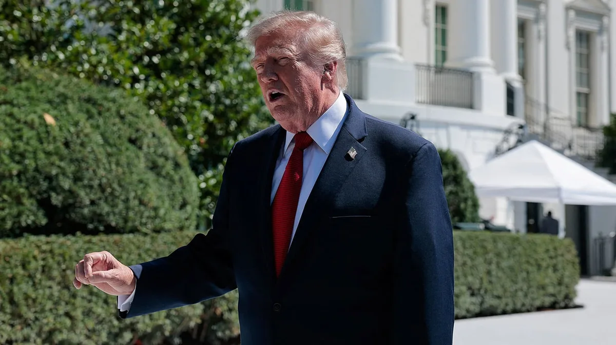 Trump lanzó una ofensiva económica “sin precedentes” para aislar a Irán y amenazó con represalias a sus socios