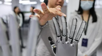 Financiamento circular na robótica chinesa levanta dúvidas sobre procura real