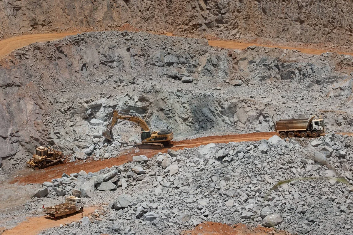 Impasse sobre dez áreas de urânio trava 1.168 processos minerários no país