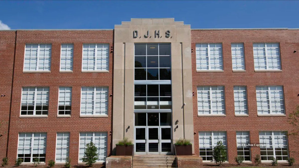 North Carolina school becomes 53 senior apartments; former student moves back