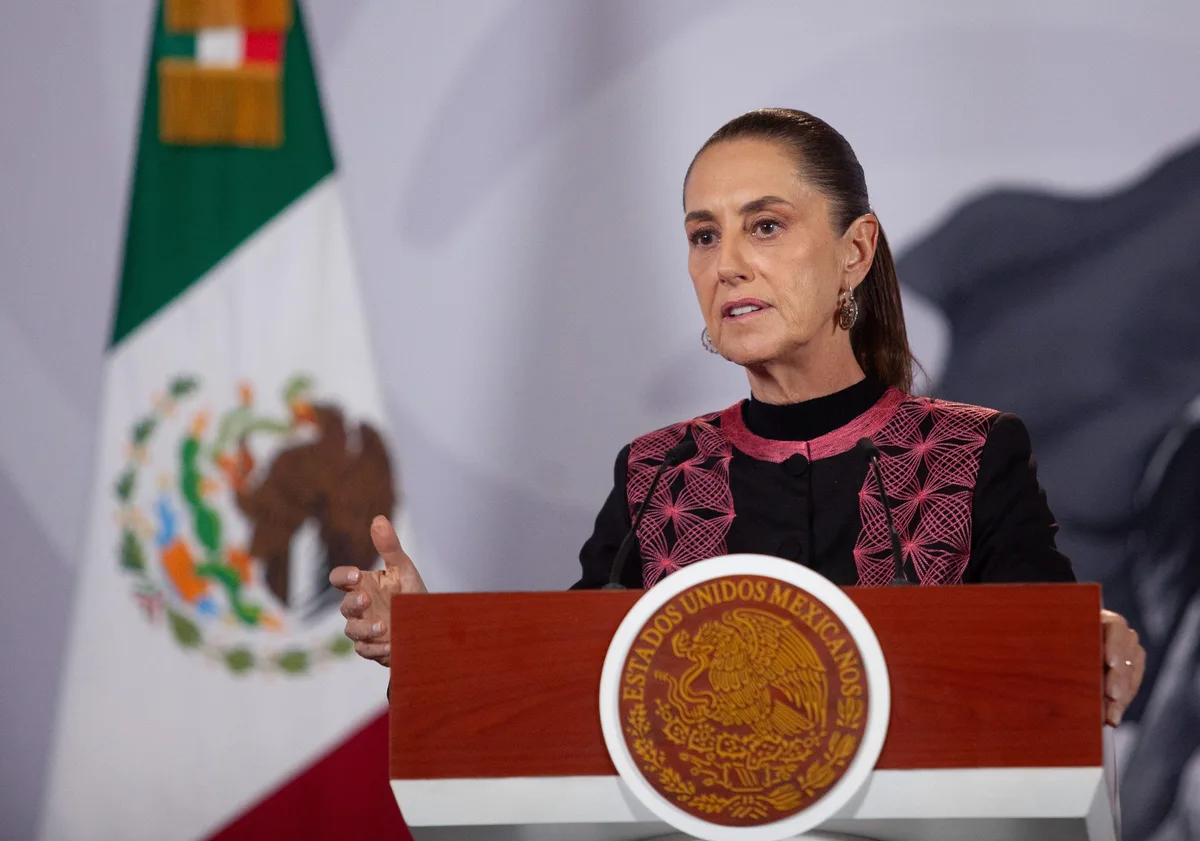 Sheinbaum exige claridad a la FGR sobre red de huachicol fiscal que menciona a Andy López y Adán Augusto