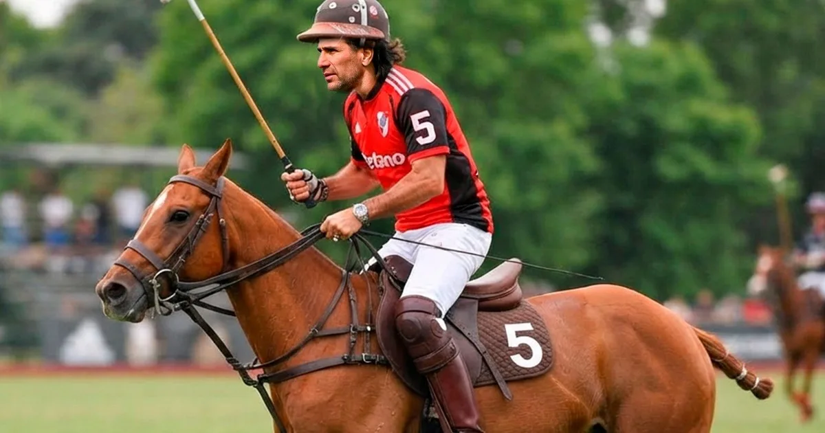 Así juega Leo Ponzio al polo: “Es cerebral y lee muy bien el juego”