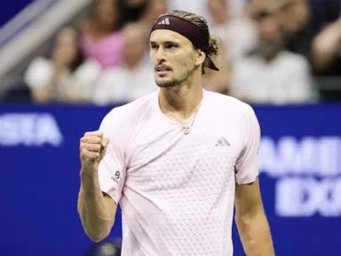 No. 1 Zverev reaches US Open semifinals and will face Khachanov after Blockx's injuries
