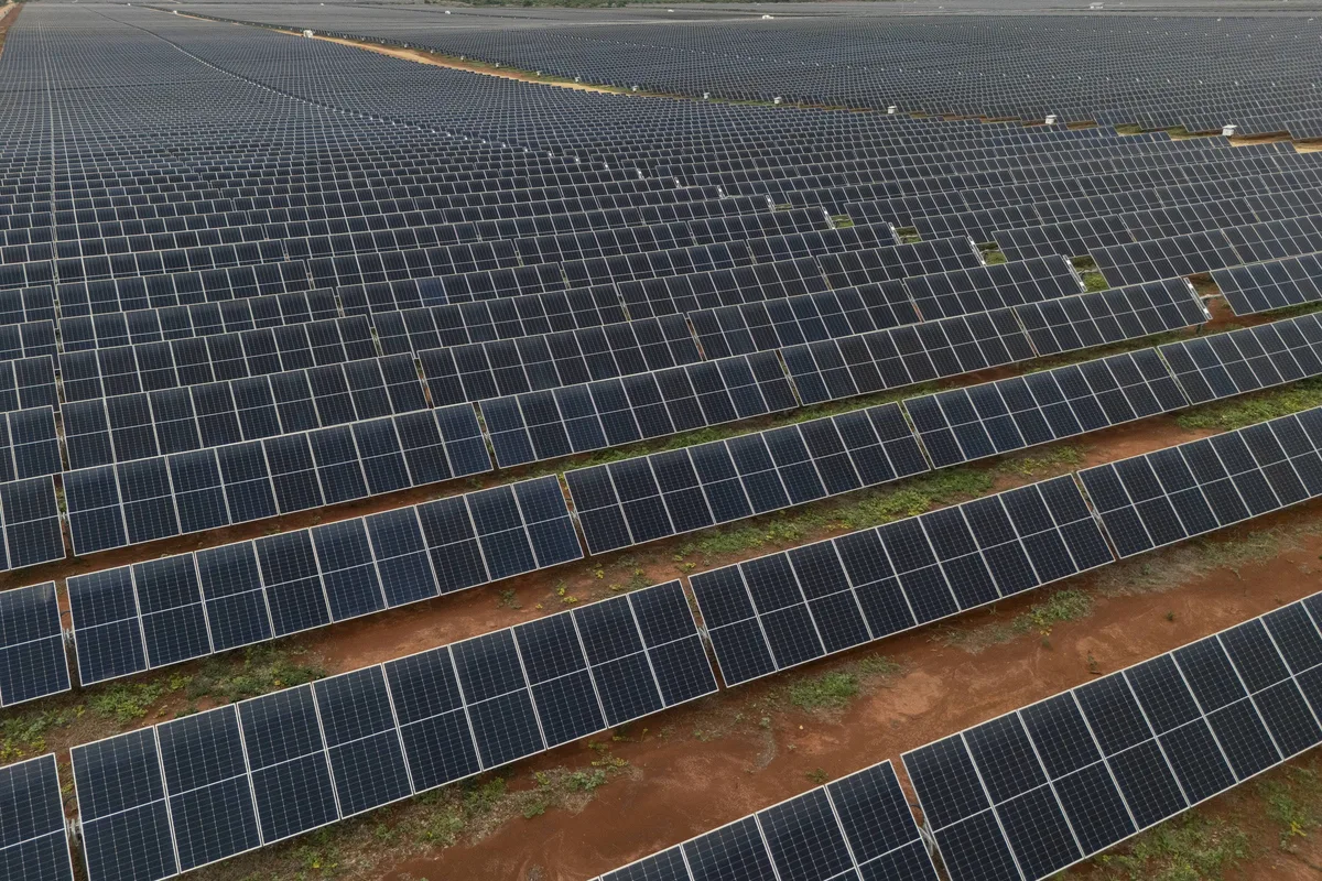ONS determina corte emergencial por excesso de energia pela segunda vez em 2026