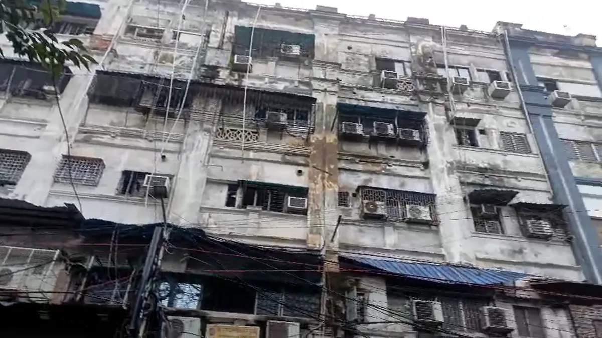 Kolkata hotel fire kills 9 Bangladeshi nationals