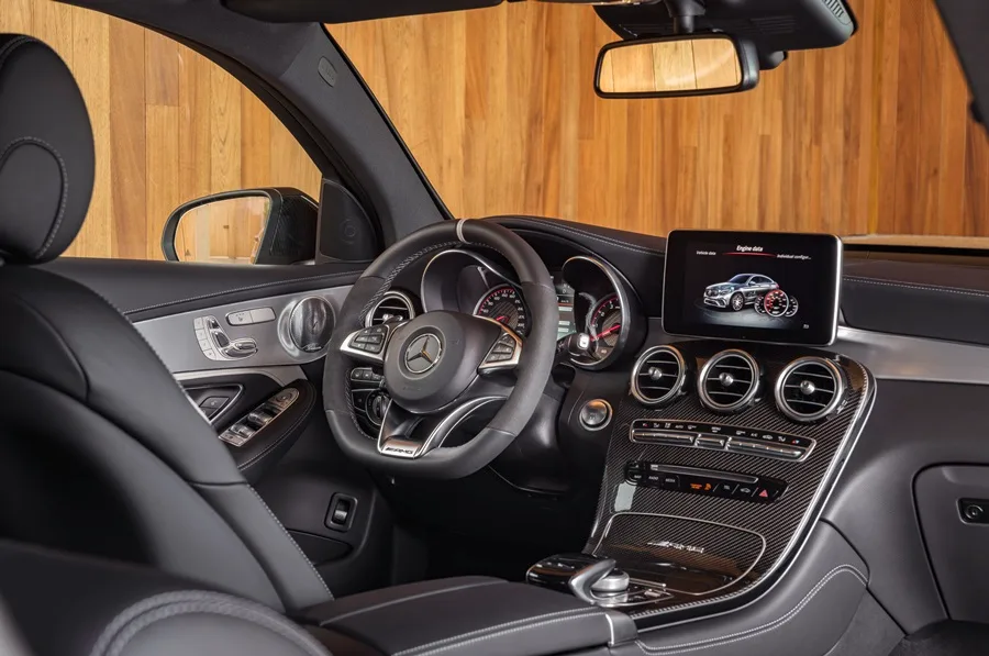 Mercedes-Benz e Wayve fazem parceria na condução autónoma