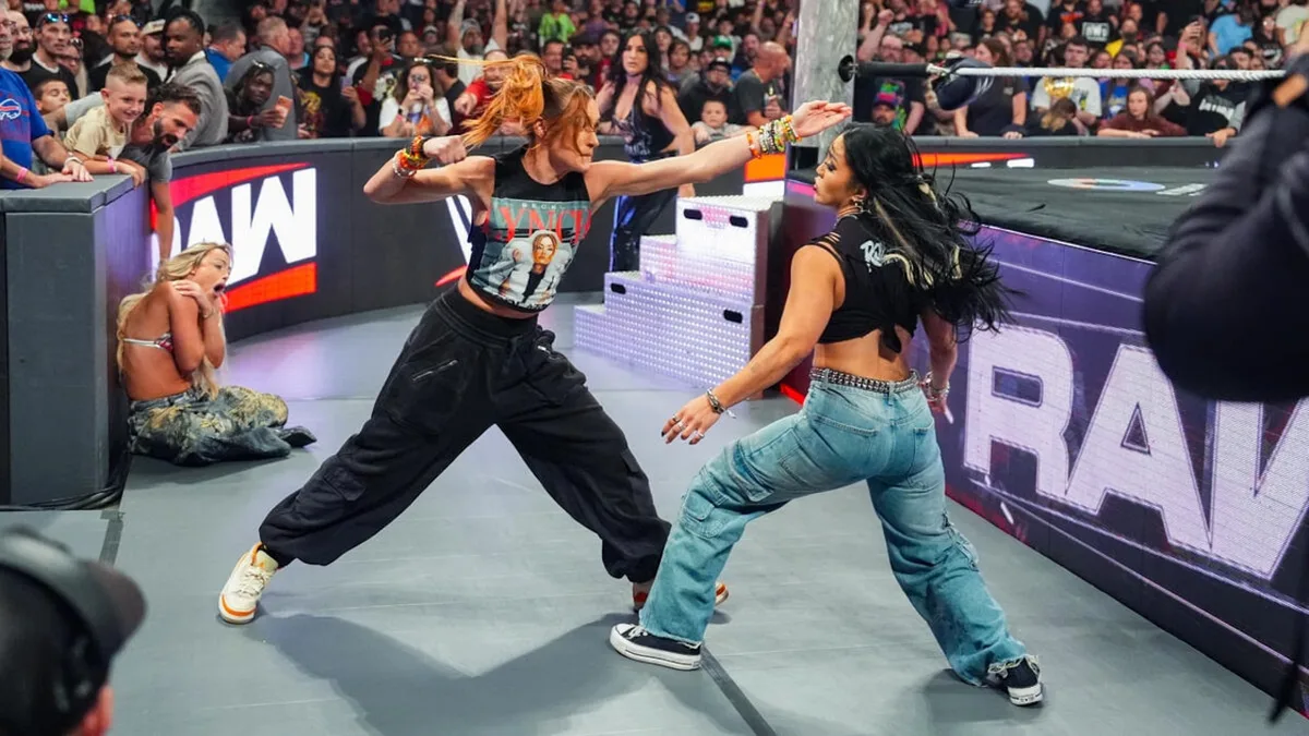 Former WWE Women’s Champion Accuses WWE Of Making Her A "S*x Symbol"