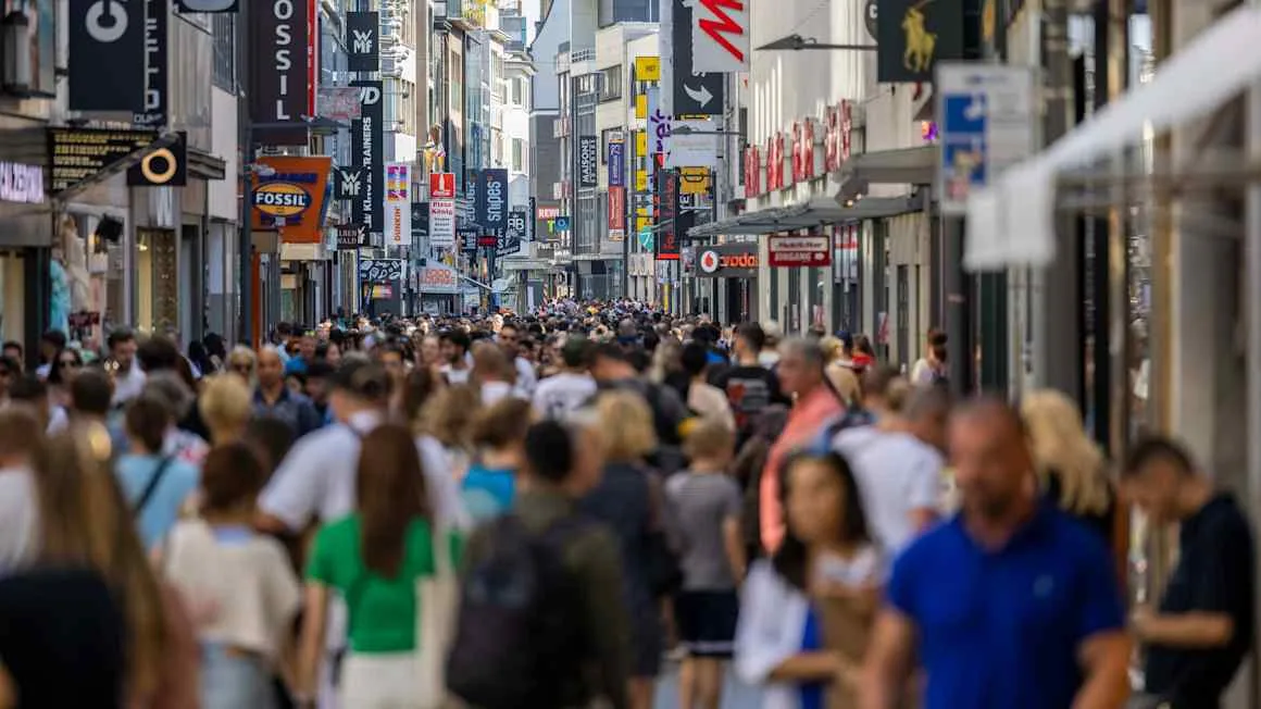 Rising bond yields add tens of billions to G7 countries’ debt costs
