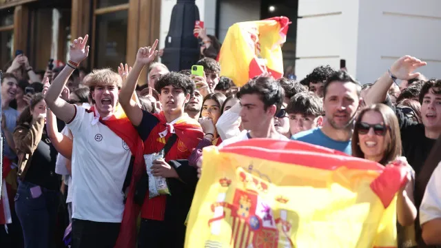 Habitação. Polícia ferido e 2 detidos em protesto em Espanha