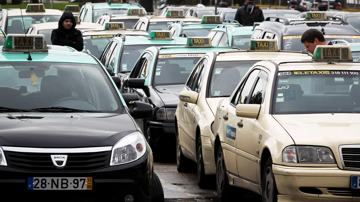 Preço fixo dos táxis no aeroporto de Lisboa em vigor na quinta-feira, ainda sem todas as medidas