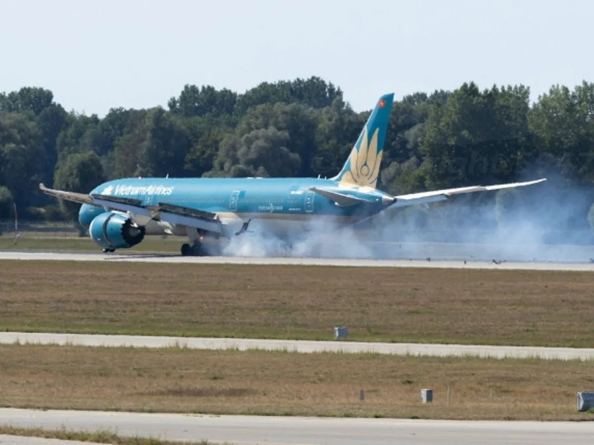 Accidente aéreo en Múnich: frenado repentino, despegue sobre hierba, fuselaje perforado y ruedas desintegradas; así fue cómo el Boeing evitó por poco el desastre