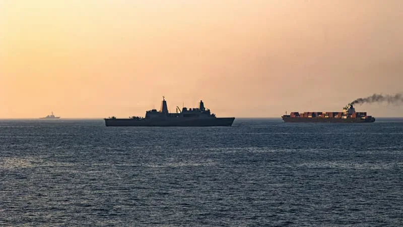 Levée du blocus naval, avoirs gelés, fin de l'embargo pétrolier... Le détroit d'Ormuz restera fermé tant que Washington n'aura pas satisfait les exigences de Téhéran