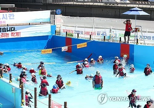 대구 신천 물놀이장 2만2천여명 이용…"만족도 91%"