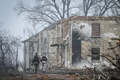 Beyond Headlines: Rebuilding Russia's New Regions