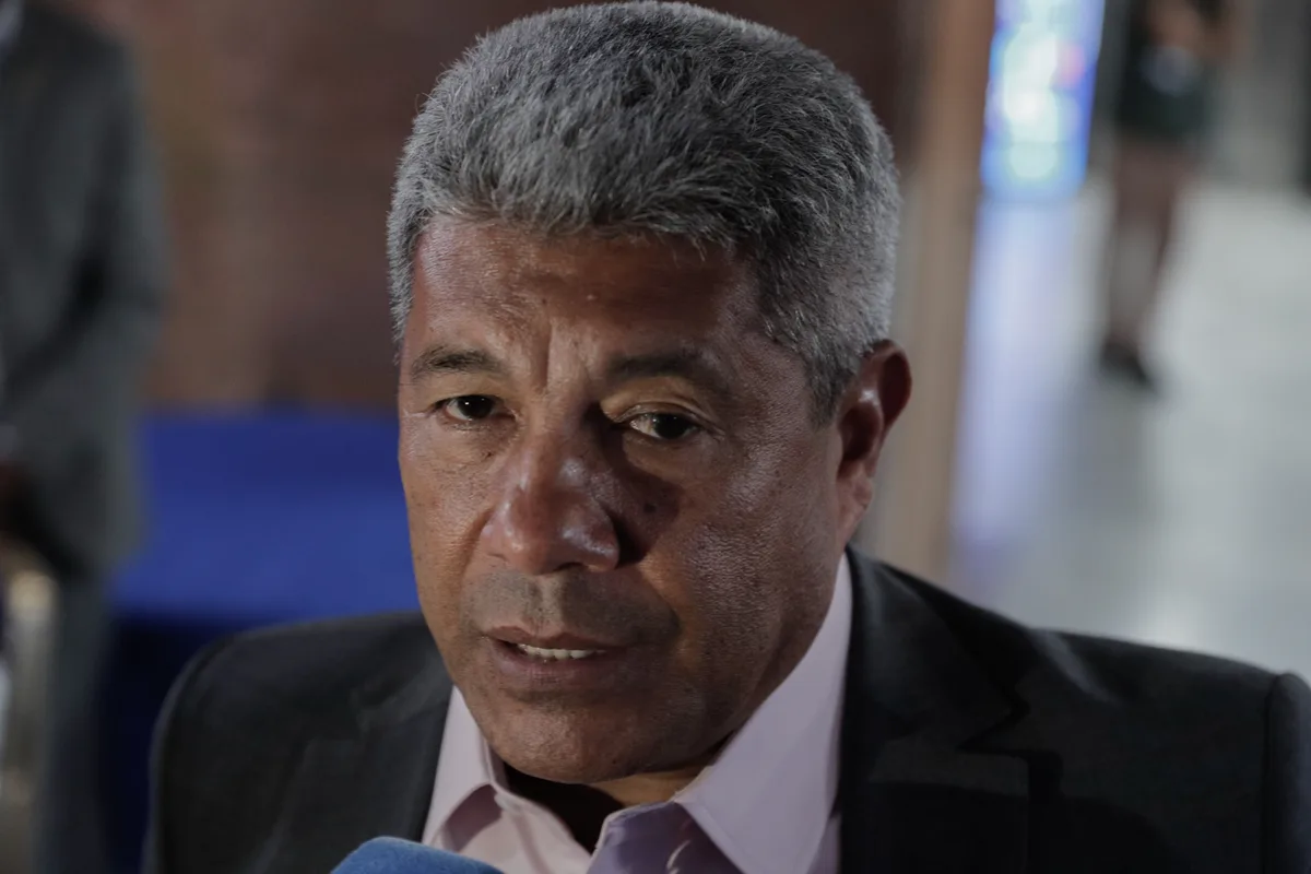 Jerônimo lamenta morte do filho de Lazinho do Olodum