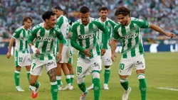 Atenção, FC Porto: Betis bate Getafe e segue colado a Mourinho