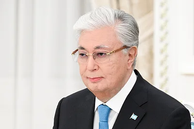 Токаев призвал Курултай рассмотреть запрет соцсетей для детей до 16 лет