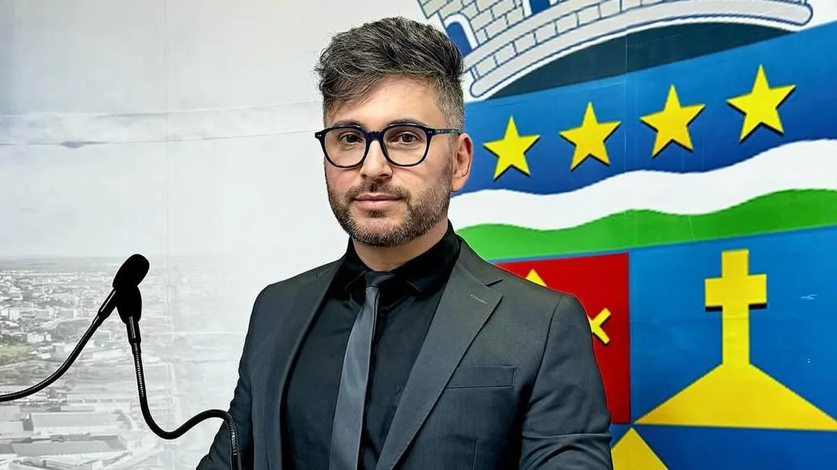 Cassação de vereador mais votado da história de Conquista é suspensa