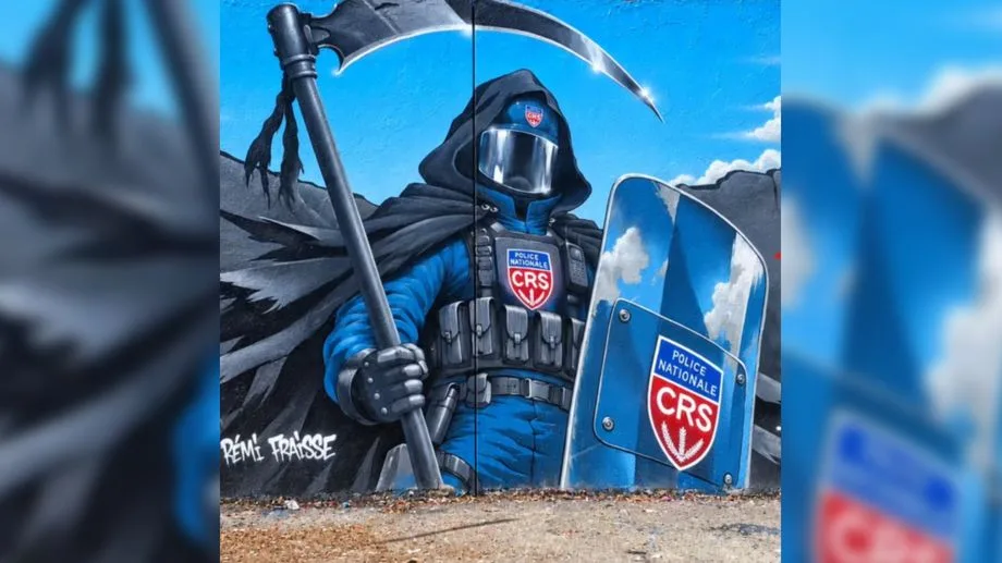 "La police tue" : la ville de Besançon recouvre une fresque de l'artiste Nacle contre loi "permis de tuer" des policiers