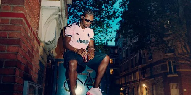 Un apéro avec le rappeur La Mano 1.9 : « Ce n’est pas facile de grandir ici, avec les rixes »