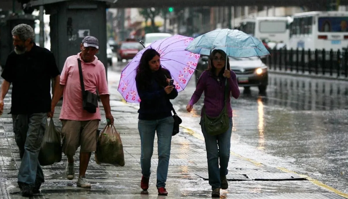 Inameh prevé más lluvias durante el fin de semana por el paso de una onda tropical