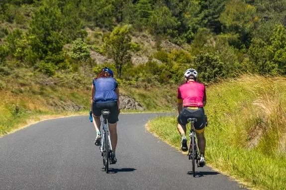 « A vélo, il roulait toujours devant moi. Un jour, il m’a abandonnée »