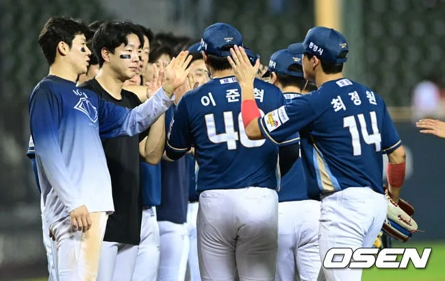 [사진]NC, '13-3 대승 거두며 연패 탈출'