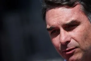 Flávio prepara regra fiscal com aperto maior de gastos em caso de dívida alta