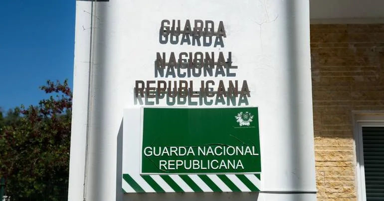 Cinco detidos por roubos em Lisboa, Leiria, Beja e Santarém