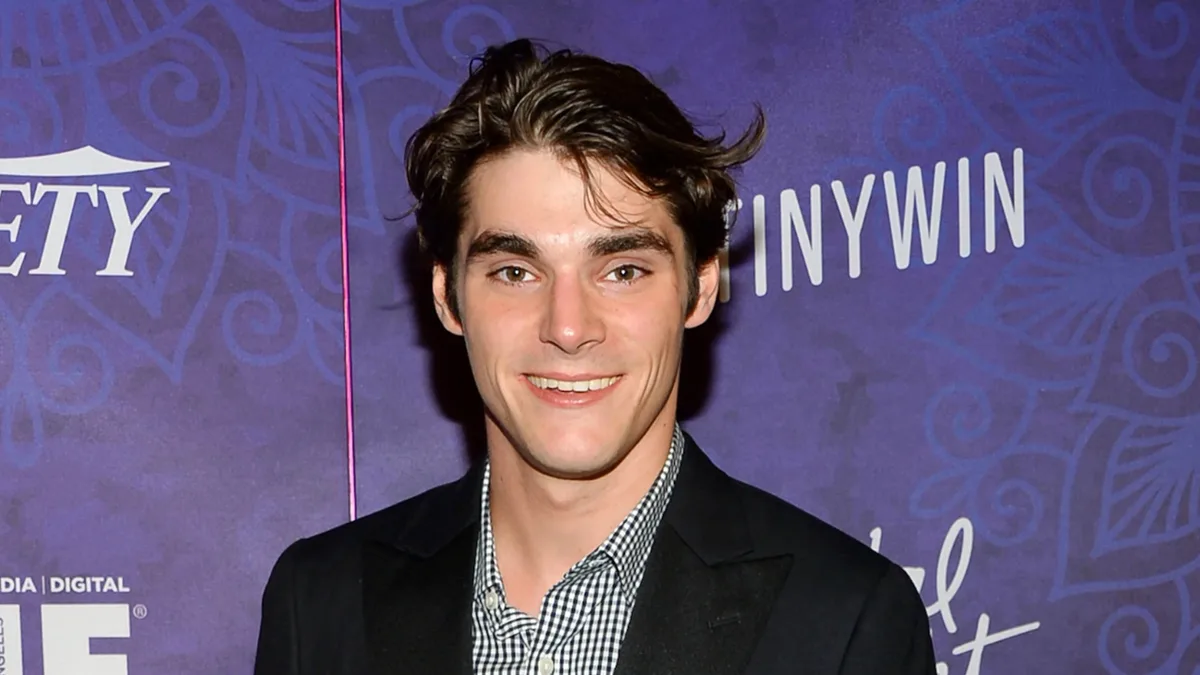 Breaking Bad star RJ Mitte championed disability rights; family foundation gave $117,000