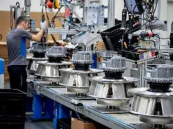 Große Milliardendeals : US-Investoren kaufen sich bei der deutschen Industrie ein