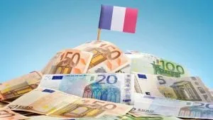 A “síndrome brasileira” da França: dívida dispara e gestoras caçam pechinchas no caos europeu