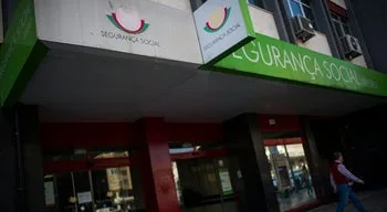 "Lei de bases não está a ser cumprida". Entrevista ao coordenador do relatório sobre a Segurança Social
