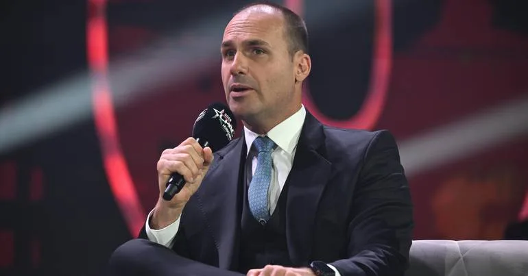 Eduardo Bolsonaro. Supremo determina execução da pena