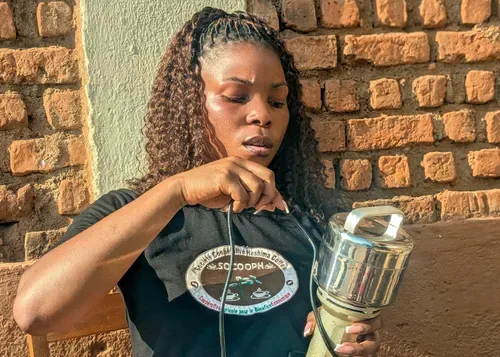 Young entrepreneurs build local market for local coffee