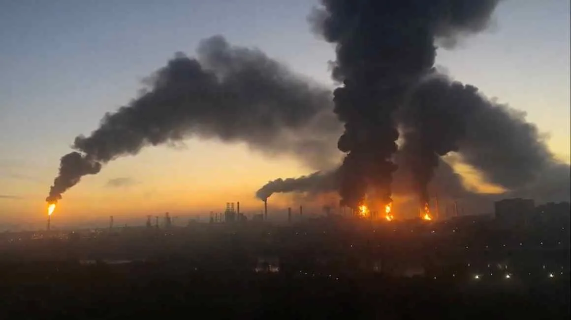 Trump presses Zelenskyy to stop hitting Russian refineries