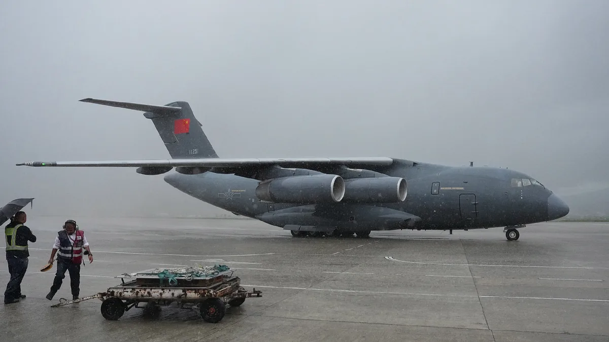 China preparing third batch of emergency relief supplies for Nepal
