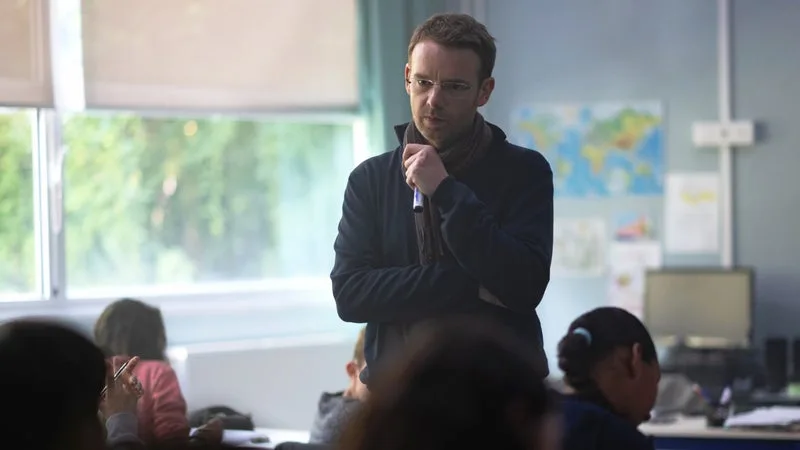 "L'Abandon": pourquoi le film sur l'assassinat de Samuel Paty ressort déjà en salles
