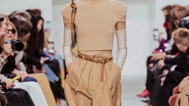 Celine auf der Pariser Fashion Week: Schnallt die Gürtel lockerer