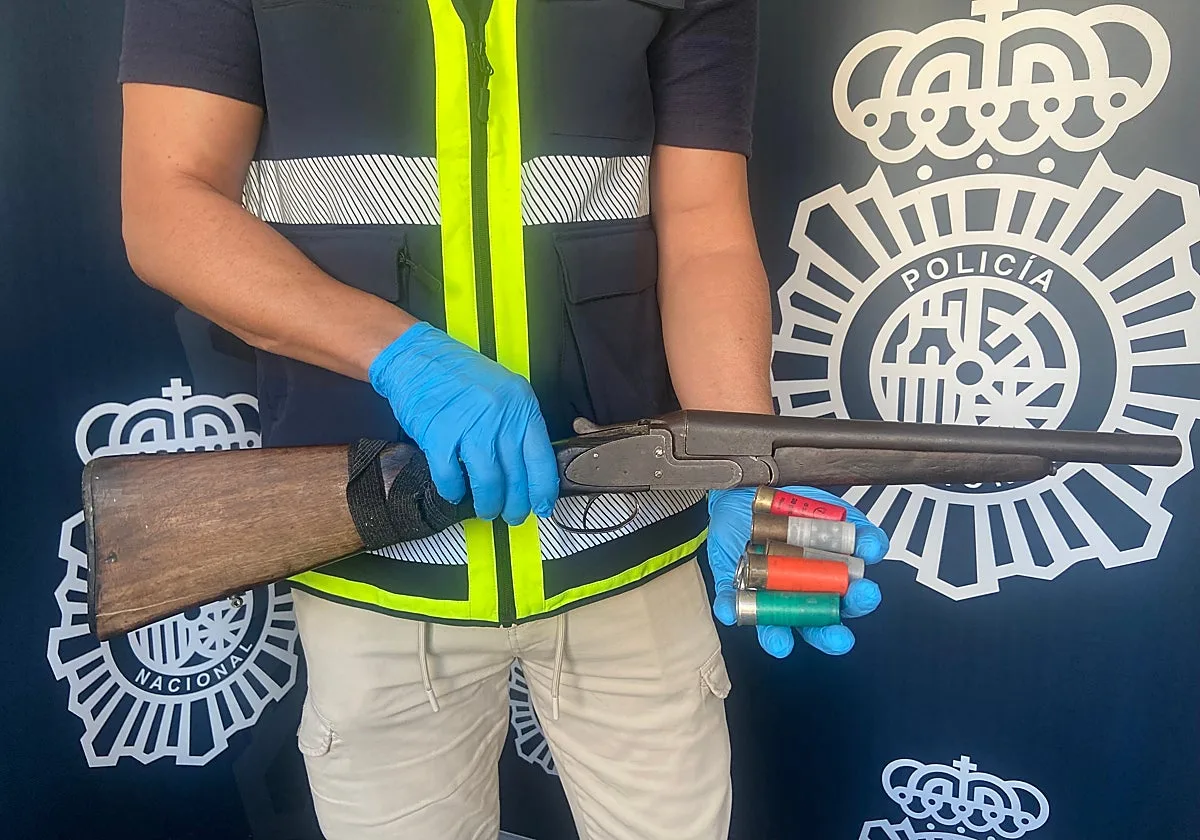 Detenido el hombre que disparó a otro en la Barqueta con una escopeta recortada el día de la Asunción