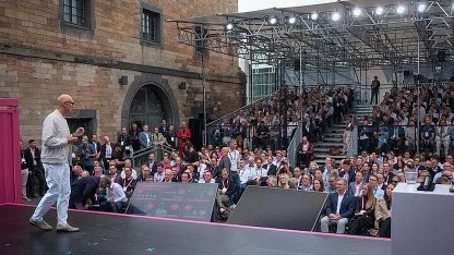 KI und Rechenzentren: Telekom-Chef warnt vor Abrutschen zur "Kolonie der Amerikaner"