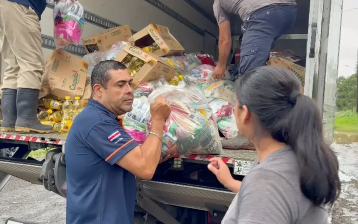 Más de 5,500 familias recibieron ayuda tras inundaciones en Costa Rica: onda tropical 35 llegaría el fin de semana