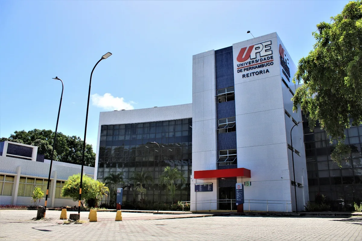 UPE assina ordem de serviço para construção de campus definitivo em Caruaru