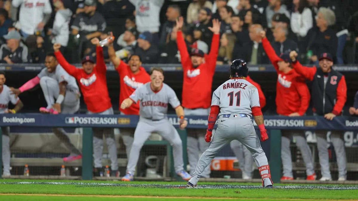 Guardians explode for six runs to seize control of Game 4