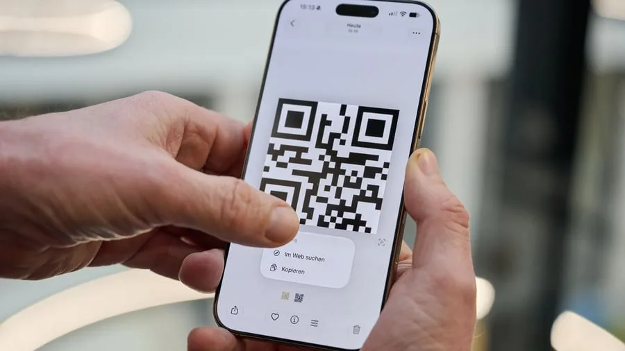 Digitaler Durchblick: Wie Sie QR-Codes auf Ihrem Smartphone scannen - ohne Kamera