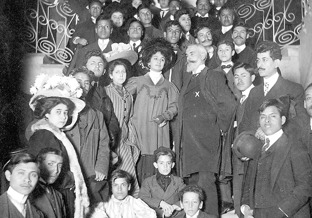 Ecos del 98 y más de cien años de soledad de la Hispanidad en Occidente