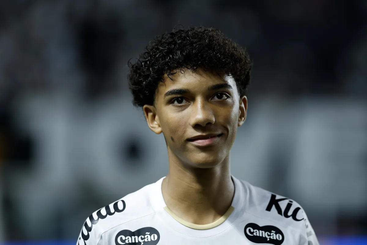 Itália mira naturalização de Robinho Jr para defender seleção, diz jornal