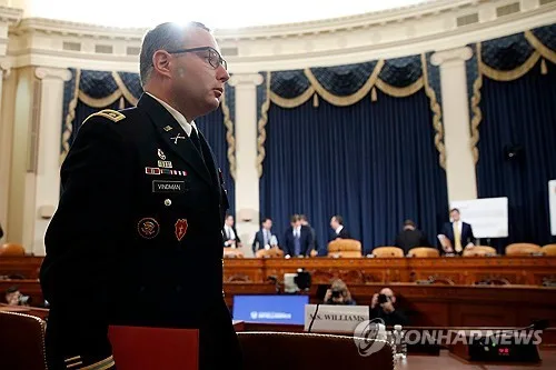 "트럼프에 저항해온 野인사들, 중간선거 경선서 줄줄이 패배"